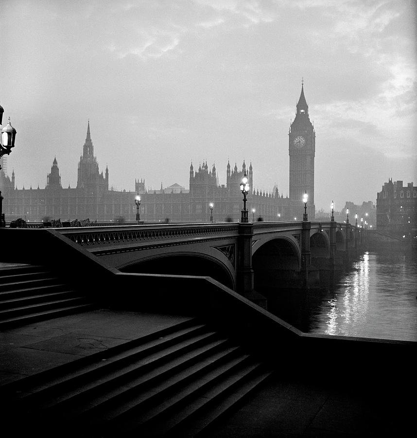 Black And White Photograph - Houses Of Parliament by Nat Farbman