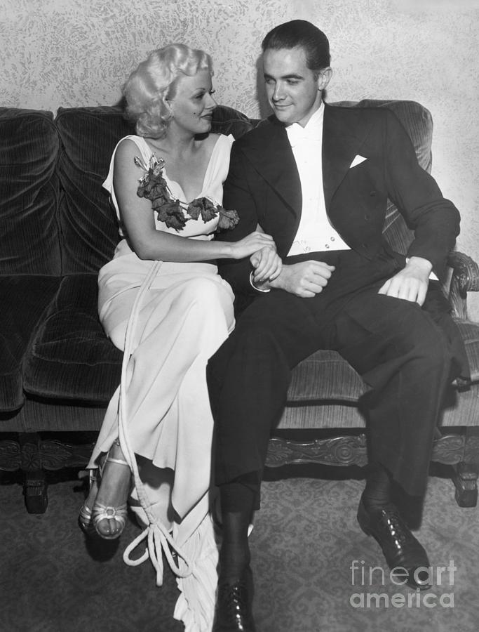 Howard Hughes And Jean Harlow Photograph by Bettmann