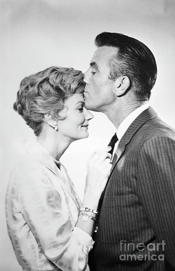 Hugh Beaumont And Barbara Billingsley Photograph by Bettmann