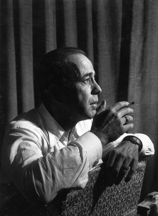 Humphrey Bogart Photograph by R. Mitchell