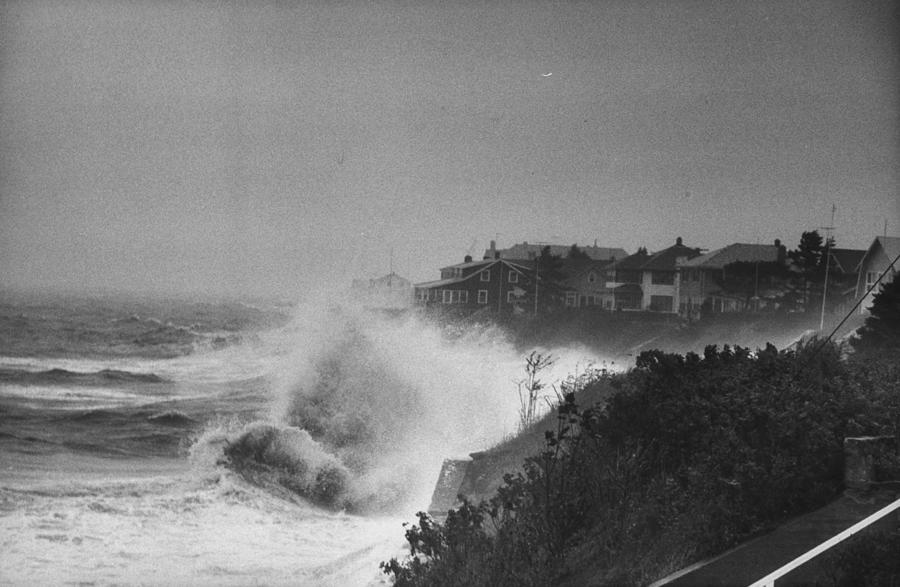 Donna Photograph - Hurricane Donna hits New England coast. by Peter Stackpole