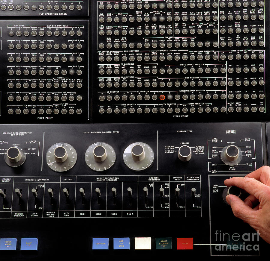 Ibm 360 195 Computer From 1971 Photograph By Sheila Terryrutherford