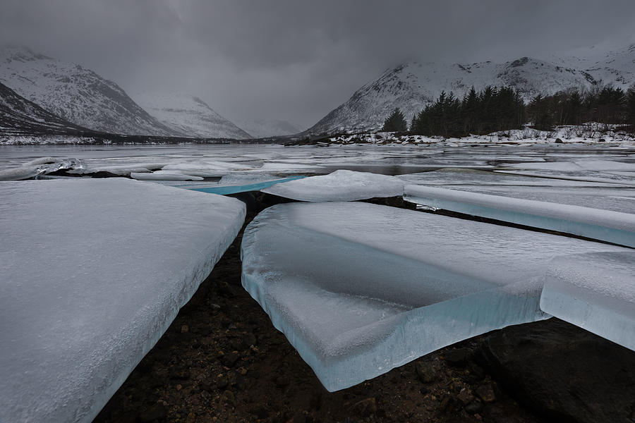 Winter Photograph - Ice Break by Amnon Eichelberg