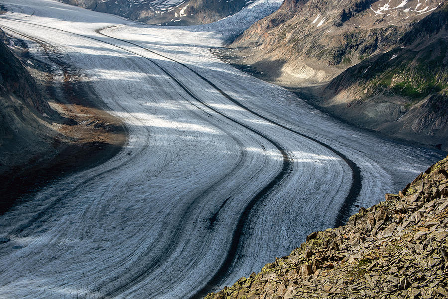Nature Photograph - Ice River by Miro Susta