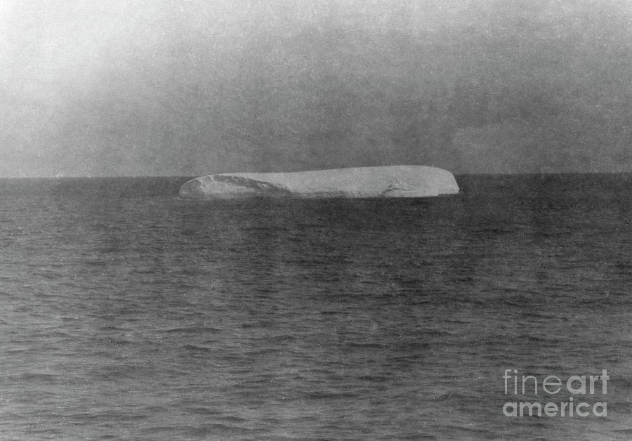 Iceberg Near Titanics Sinking Photograph by Us National Archives And Records Administration/science Photo Library