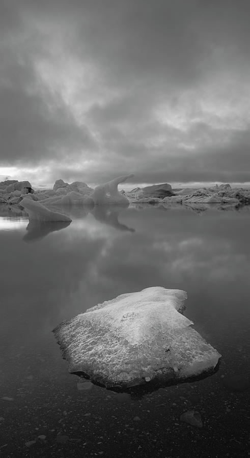 Black And White Photograph - Icebergs 1 Vertical B&w by Moises Levy