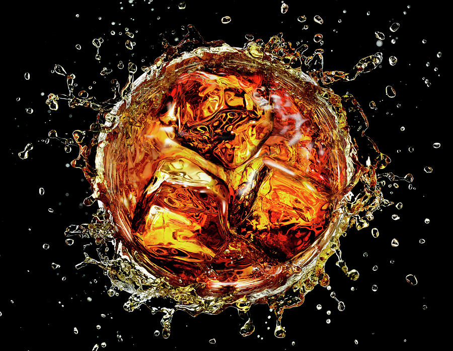 Icecube Splashing Into Cocktail Photograph by Stilllifephotographer