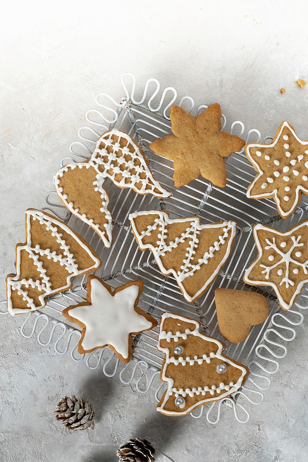 Iced Gingerbreads With Cones Photograph by Bozena Garbinska