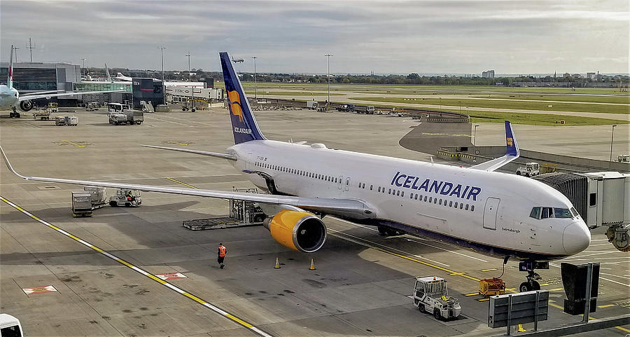 Icelandair Boeing 767-319 at London Heathrow Airport by Jamie Baldwin Icelandair Boeing 767-319 at London Heathrow Airport by Jamie Baldwin