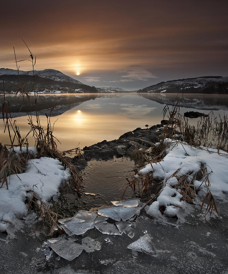 Icy Dawn Photograph by Gary Mcparland