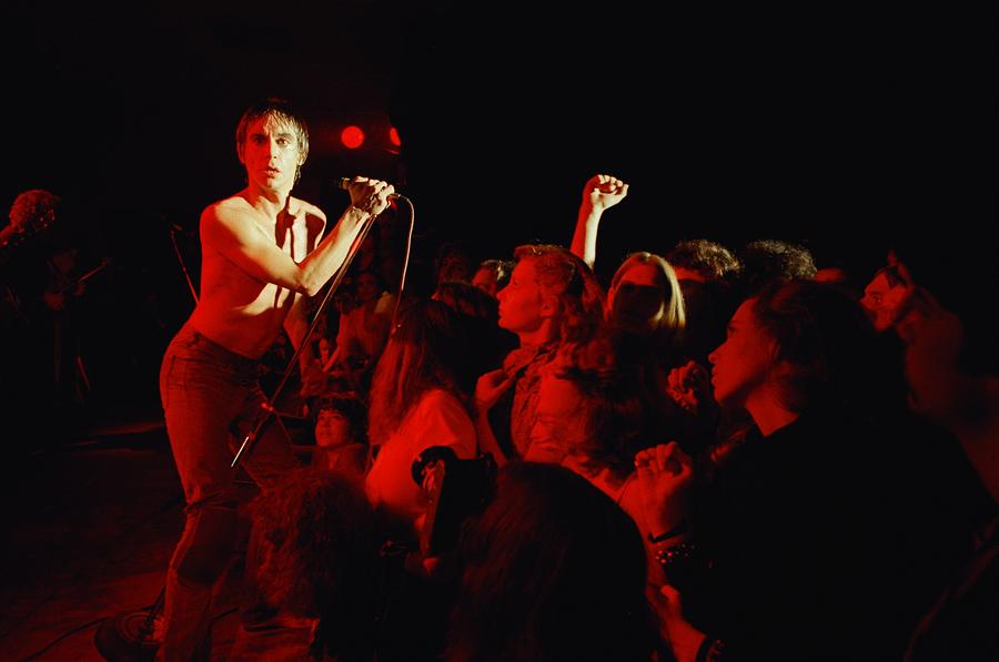 San Francisco Photograph - Iggy Pop Performs Live by Richard Mccaffrey