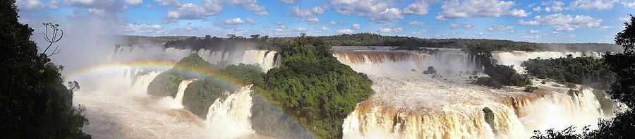 Iguazu Falls Photograph by Raffaele Nicolussi (www.madgrin.com)
