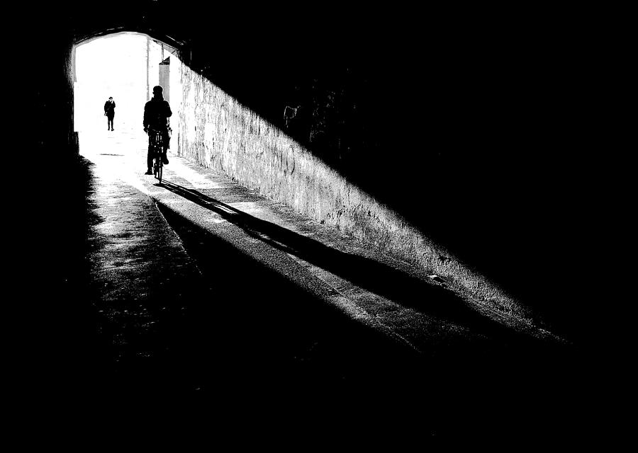 Black And White Photograph - Il  Tunnel by Giovanni Paolini