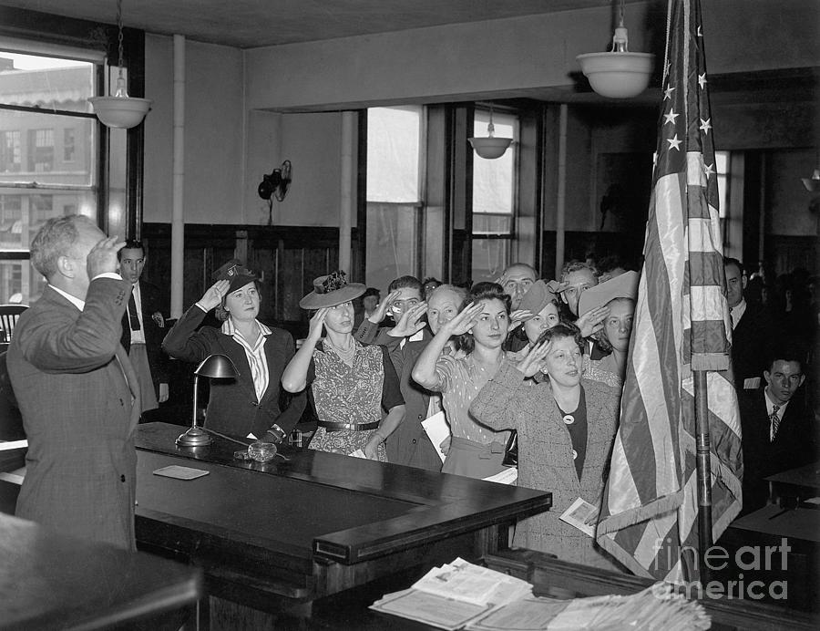 Immigrants Being Sworn In As Citizens Photograph by Bettmann