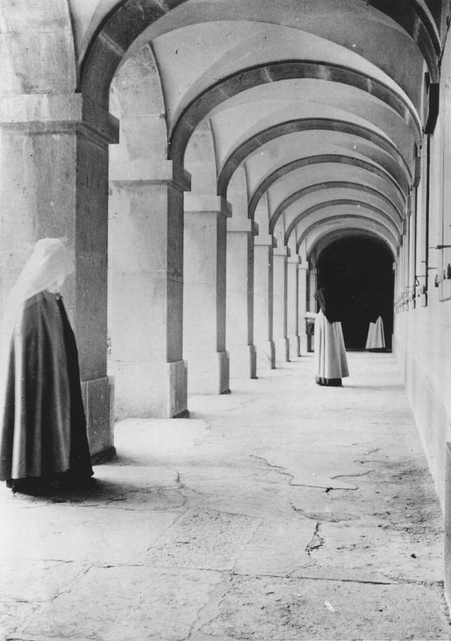 In The Cloisters Photograph by Boyer Dagen
