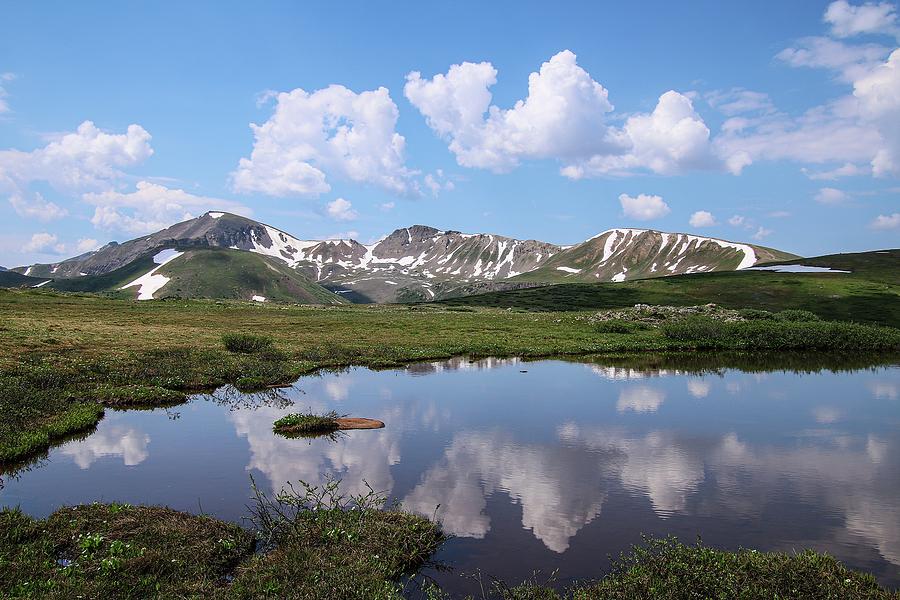 Independence Reflectons by Joseph Holub Independence Reflectons by Joseph Holub