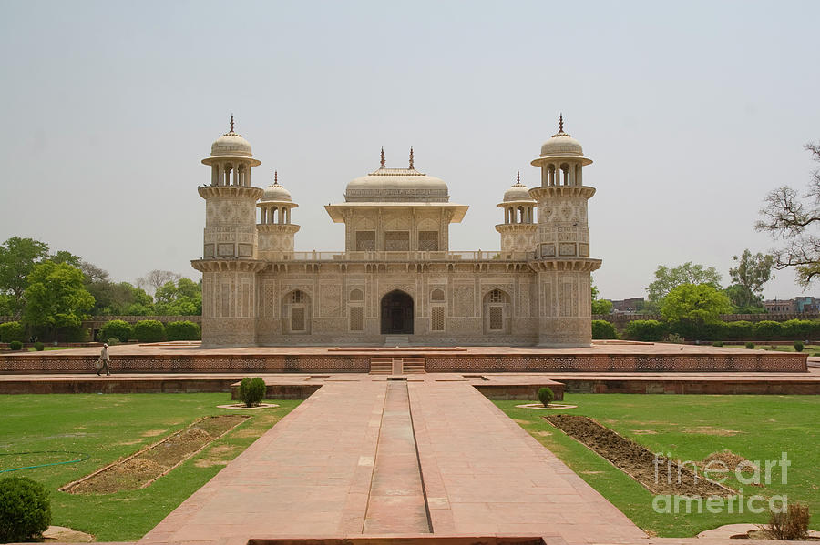 India, Agra a3 Photograph by Ohad Shahar