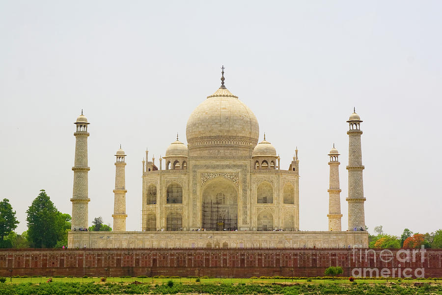 India, Agra, Taj Mahal a14 Photograph by Ohad Shahar