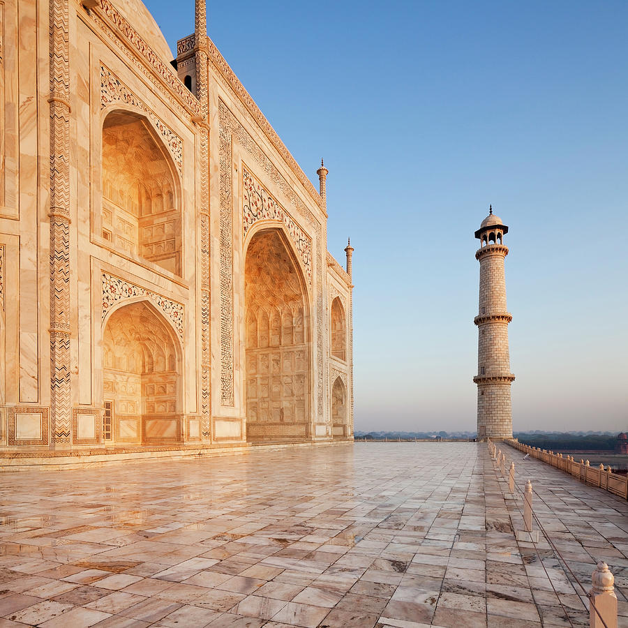 India, Uttar Pradesh, Taj Mahal Digital Art by Luigi Vaccarella