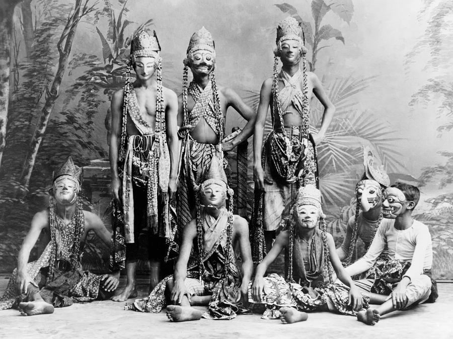 Indonesia: Performers Photograph by Granger