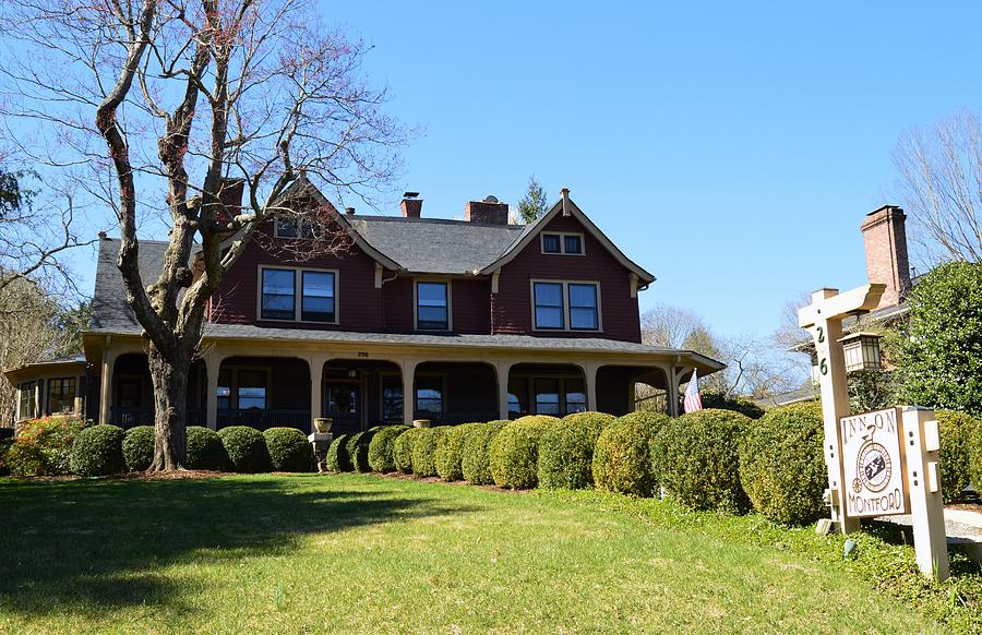 Inn On Montford Photograph by Warren Thompson - Fine Art America