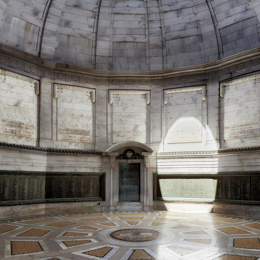 Inside the Illinois State Memorial at Vicksburg Photograph by Susan Rissi Tregoning