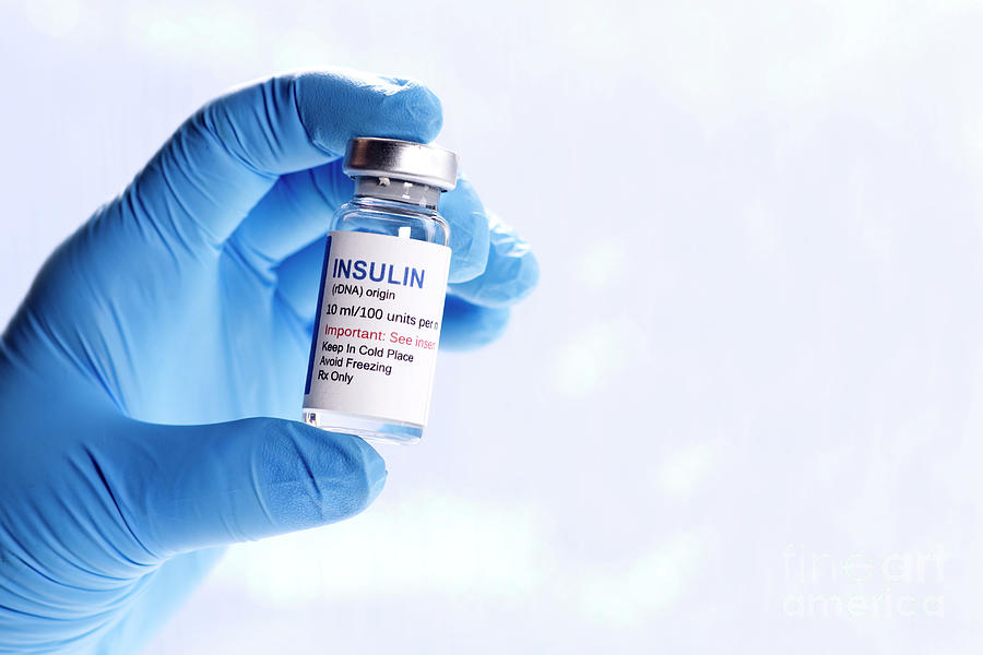 Insulin Vial In Hand Photograph by Sherry Yates Young/science Photo ...