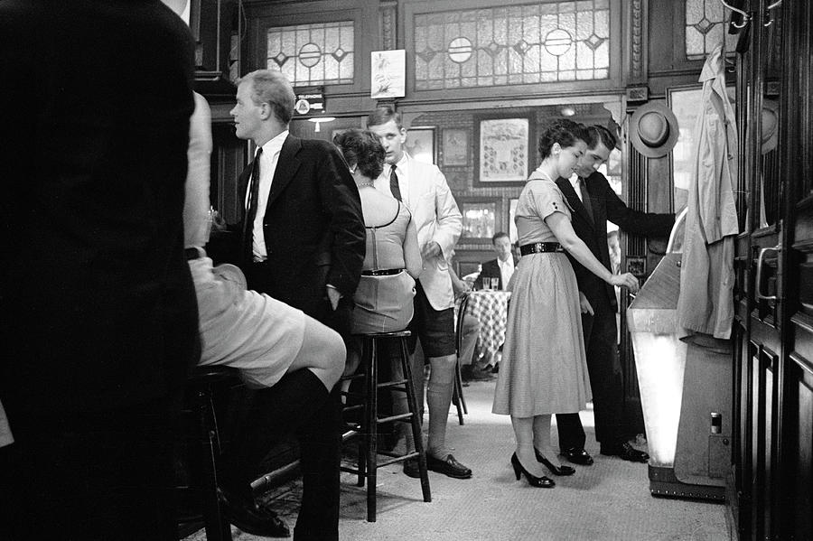 Black And White Photograph - Interior Of PJ Clarkes by Alfred Eisenstaedt