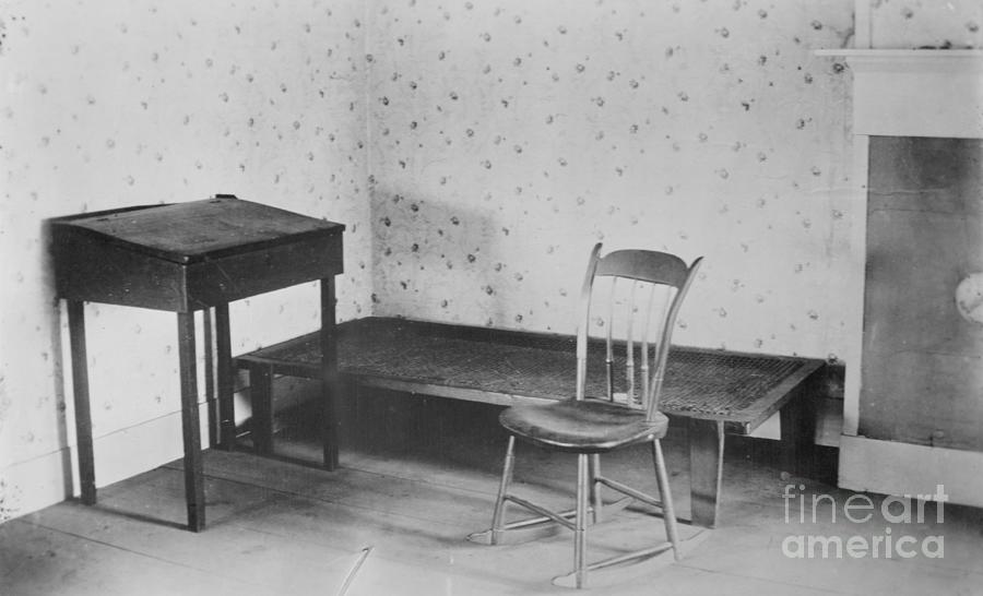 Interior Room With Henry David Thoreaus Photograph by Bettmann Interior Room With Henry David Thoreaus Photograph by Bettmann