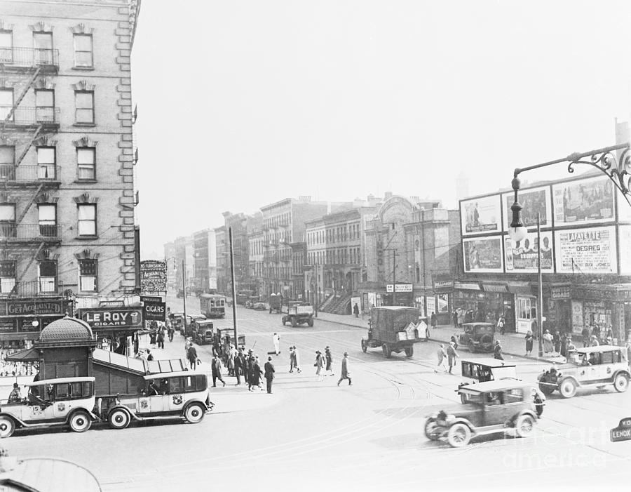 Intersection Of Lenox Avenue And West Photograph by Bettmann