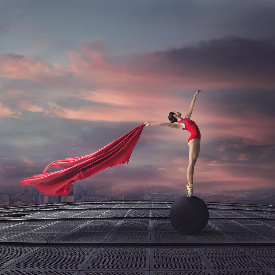 Ball Photograph - Into The Horizon by Hardibudi
