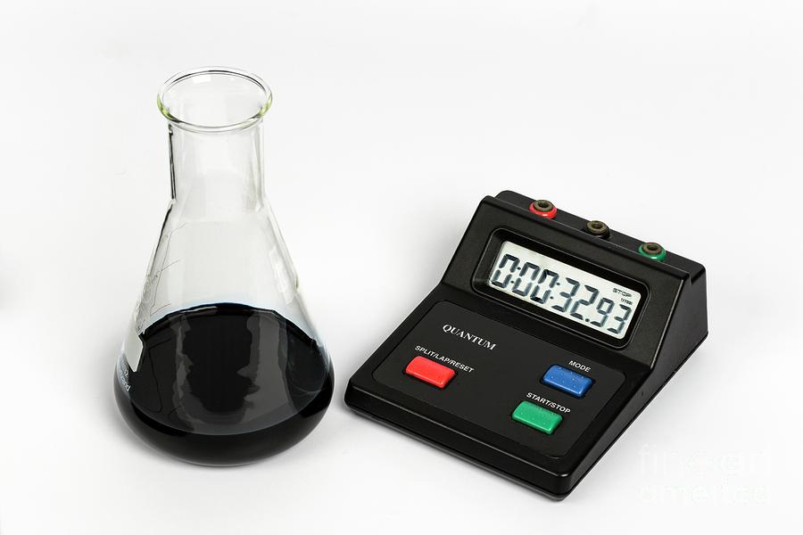 Iodine Clock Reaction Photograph by Martyn F. Chillmaid/science Photo Library