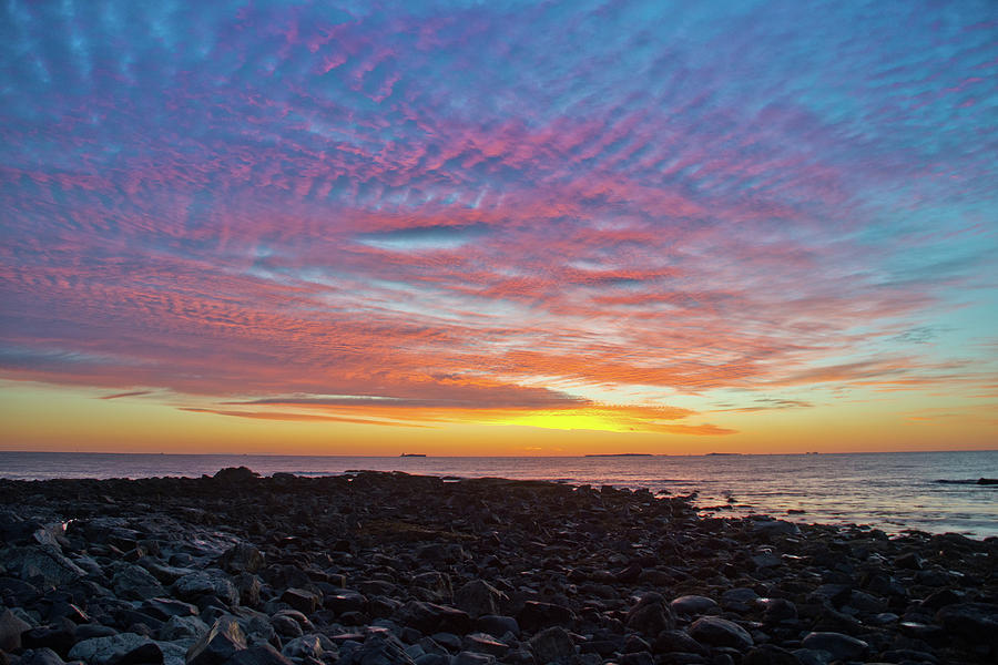 Isles of Shoals Sunrise 4 Photograph by Richard Gibb