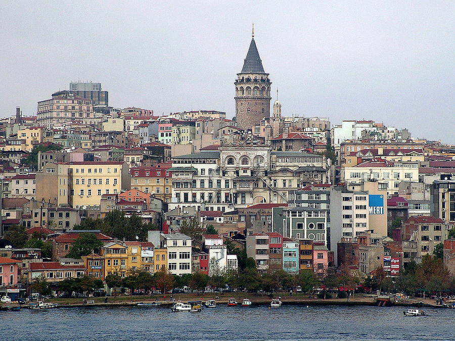Istanbul Galata Kulesi By Galpay