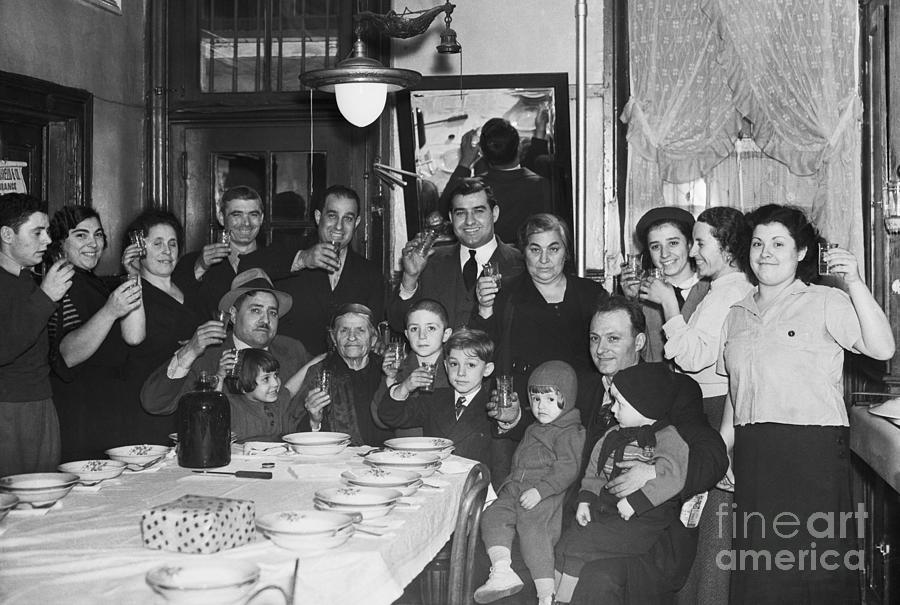 Italian Family Drinking A Toast Photograph by Bettmann