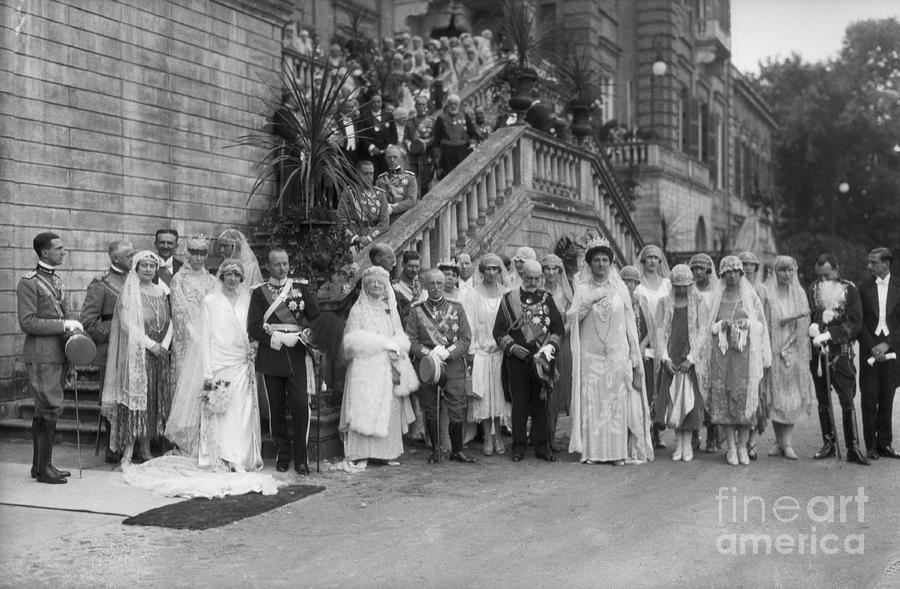 Italian Royal Wedding Party Photograph by Bettmann