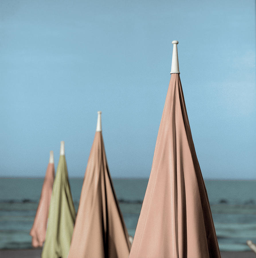Beach Photograph - Itc695 - Grosetto Parasol I by Alan Blaustein
