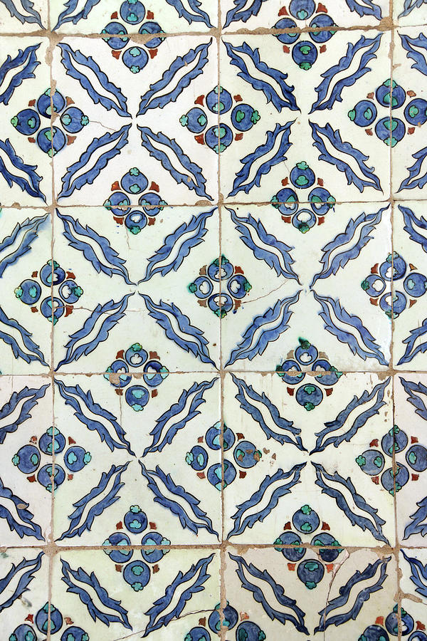 Iznik mosaic tiles of Harem by Steve Estvanik Iznik mosaic tiles of Harem by Steve Estvanik