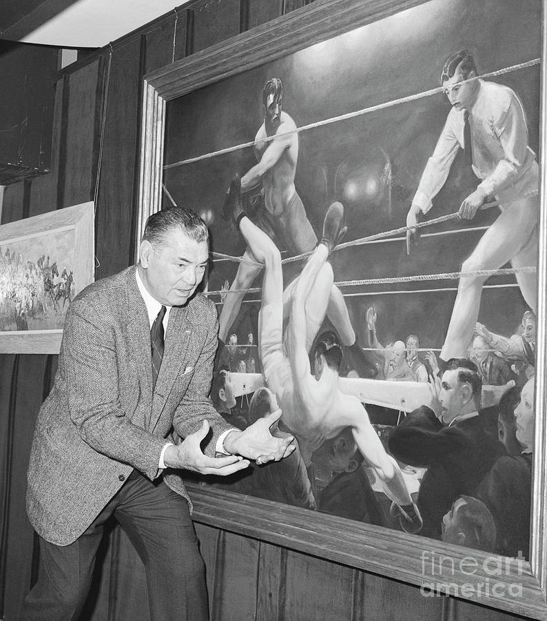 Jack Dempsey Catching Himself Photograph by Bettmann