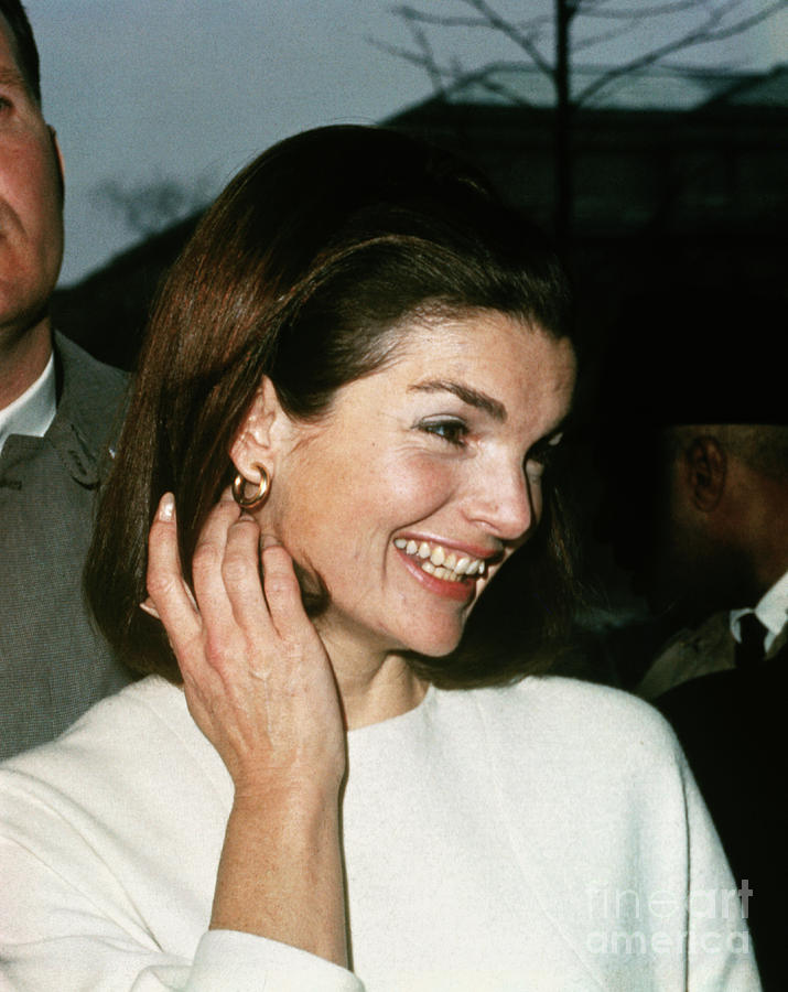 Jackie Kennedy Smiling Photograph by Bettmann