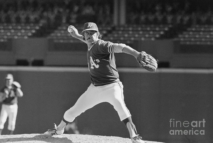 James Catfish Hunter Pitching In 1972 Photograph by Bettmann Pixels