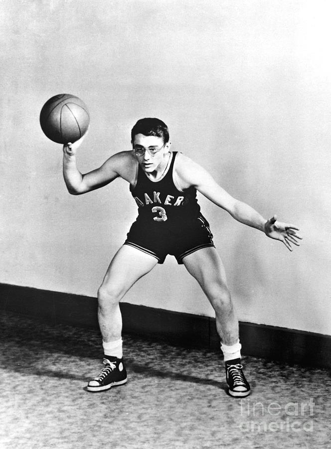 James Dean Playing Basketball Photograph by Bettmann