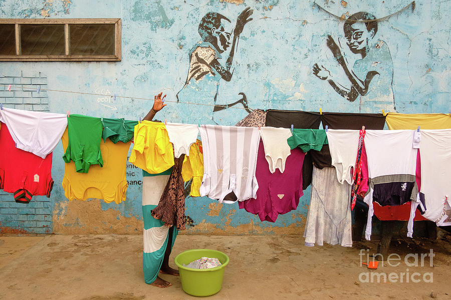 Jamestown Laundry And Wall Art Photograph by Streetmuse