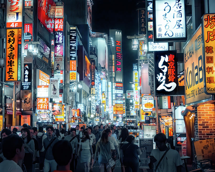 Japan, Kanto, Tokyo, Shinjuku, A Classic Street In The Shinjuku ...