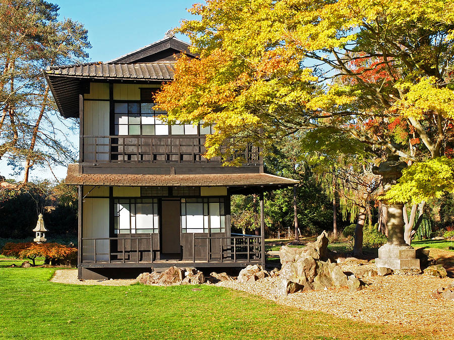 Japanese Garden Tea House in Autumn Photograph by Gill Billington
