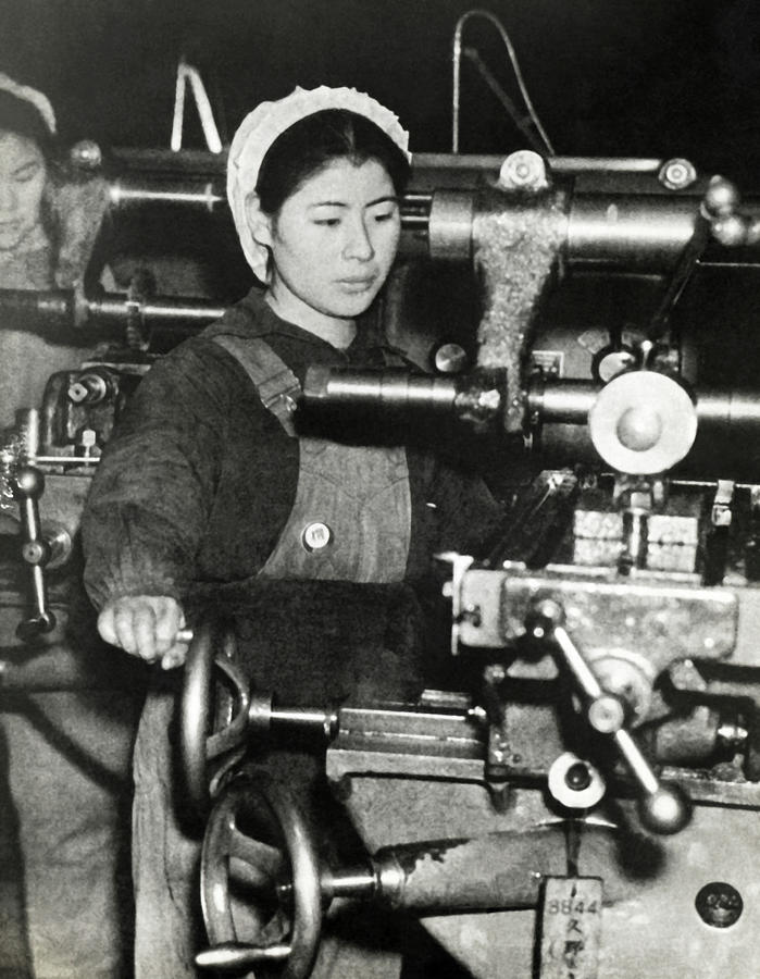 Japanese Munitions Worker Photograph by Underwood Archives