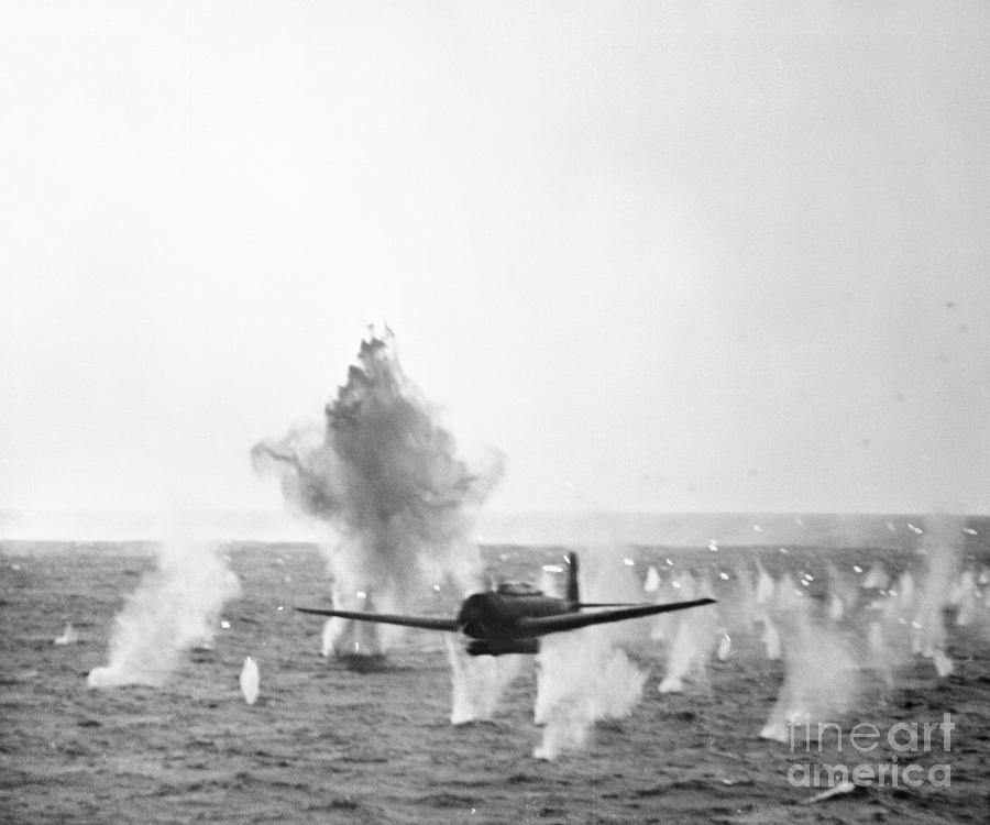 Japanese Torpedo Bomber In Battle Photograph by Bettmann Japanese Torpedo Bomber In Battle Photograph by Bettmann