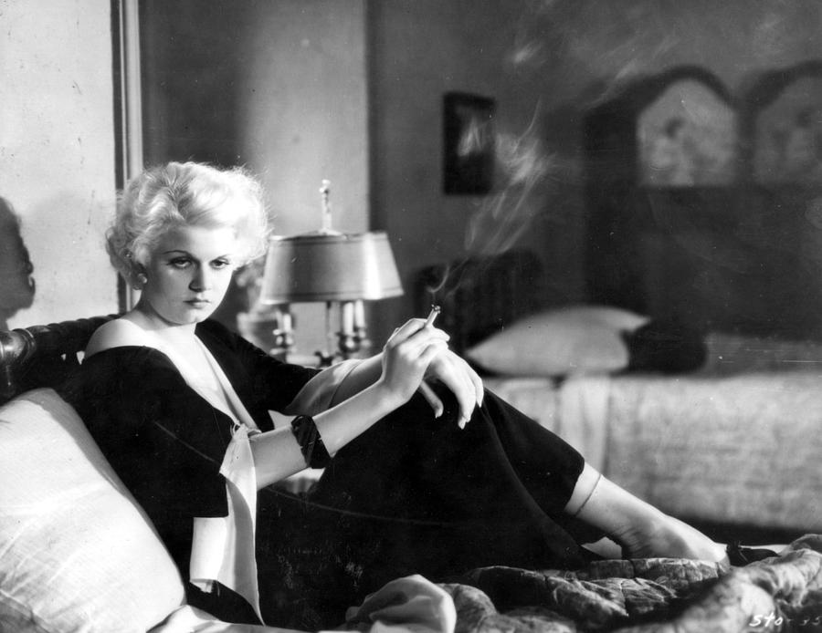 Jean Harlow Photograph by Evening Standard