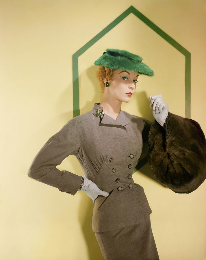 Jean Patchett In A Deitsch & Conti Suit Photograph by Horst P. Horst