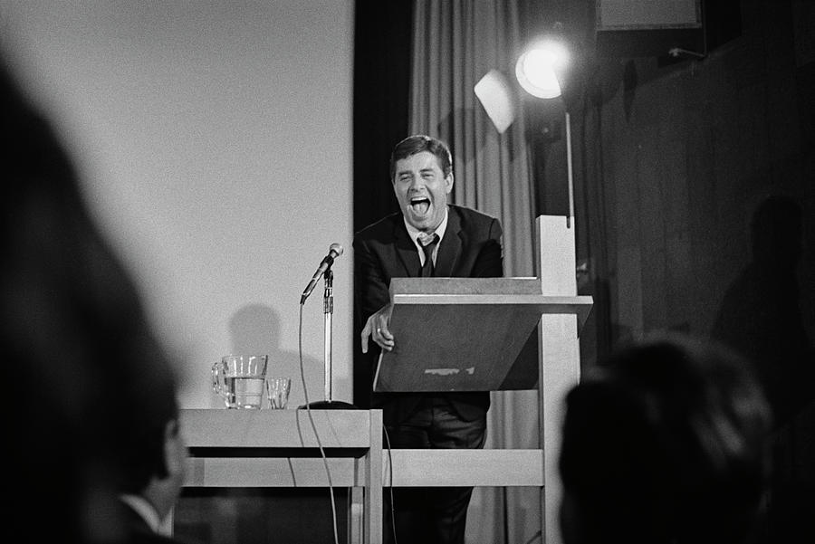 Jerry Lewis At The Rca Photograph by Chris Morphet